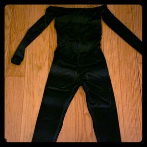 Velvet jumpsuit with matching turban headband